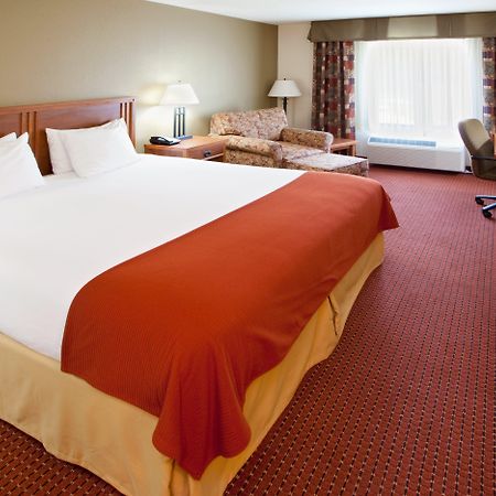 Holiday Inn Express Hotel & Suites Weston By Ihg Екстериор снимка