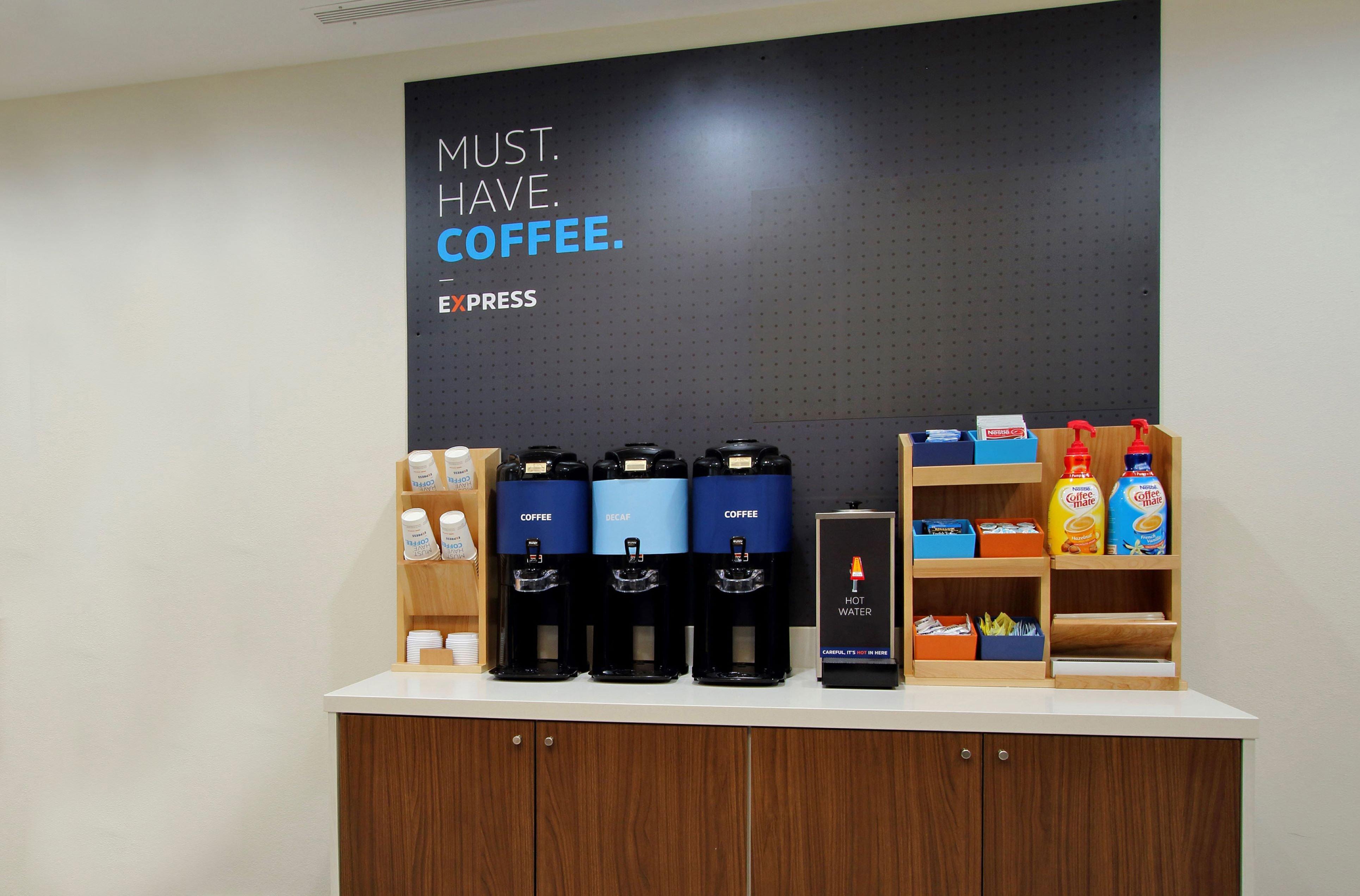 Holiday Inn Express Hotel & Suites Weston By Ihg Екстериор снимка