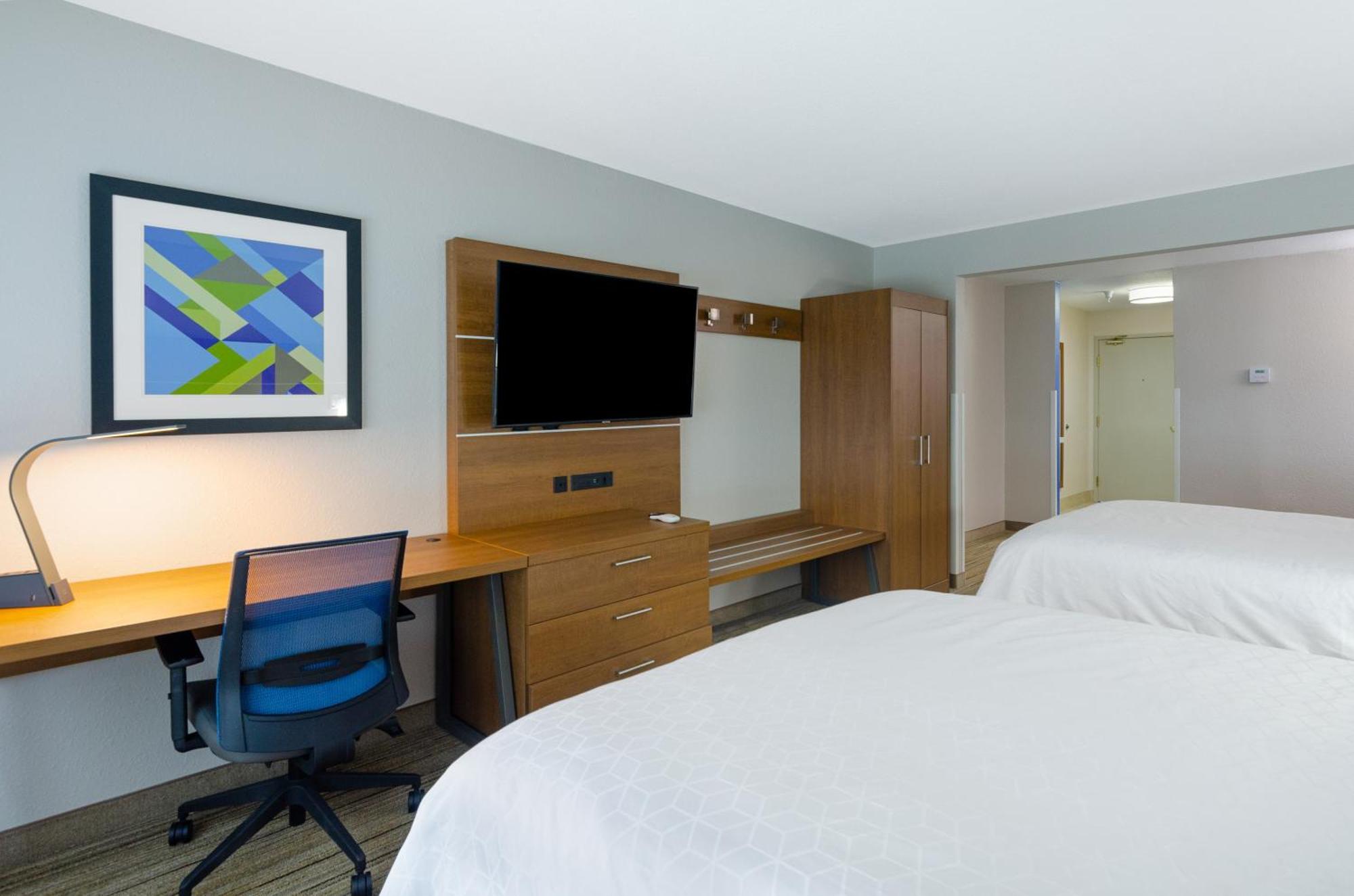 Holiday Inn Express Hotel & Suites Weston By Ihg Екстериор снимка